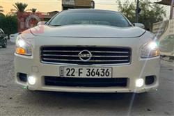 Nissan Maxima